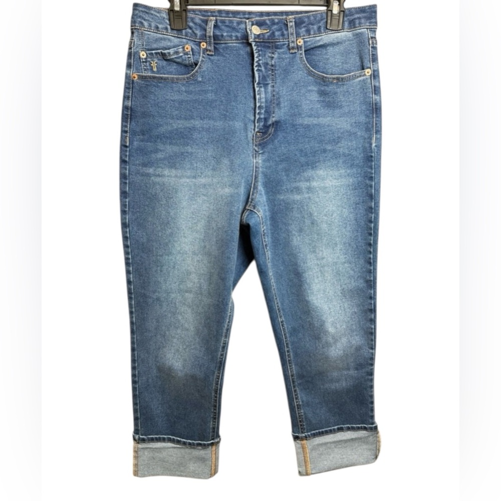 Blue Women's Cropped Denim Jeans